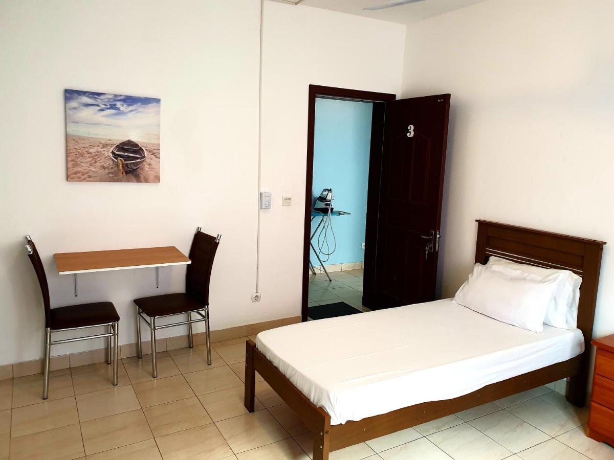 Guest House Mangui Baxu Rooms & Apartment Таррафал Экстерьер фото