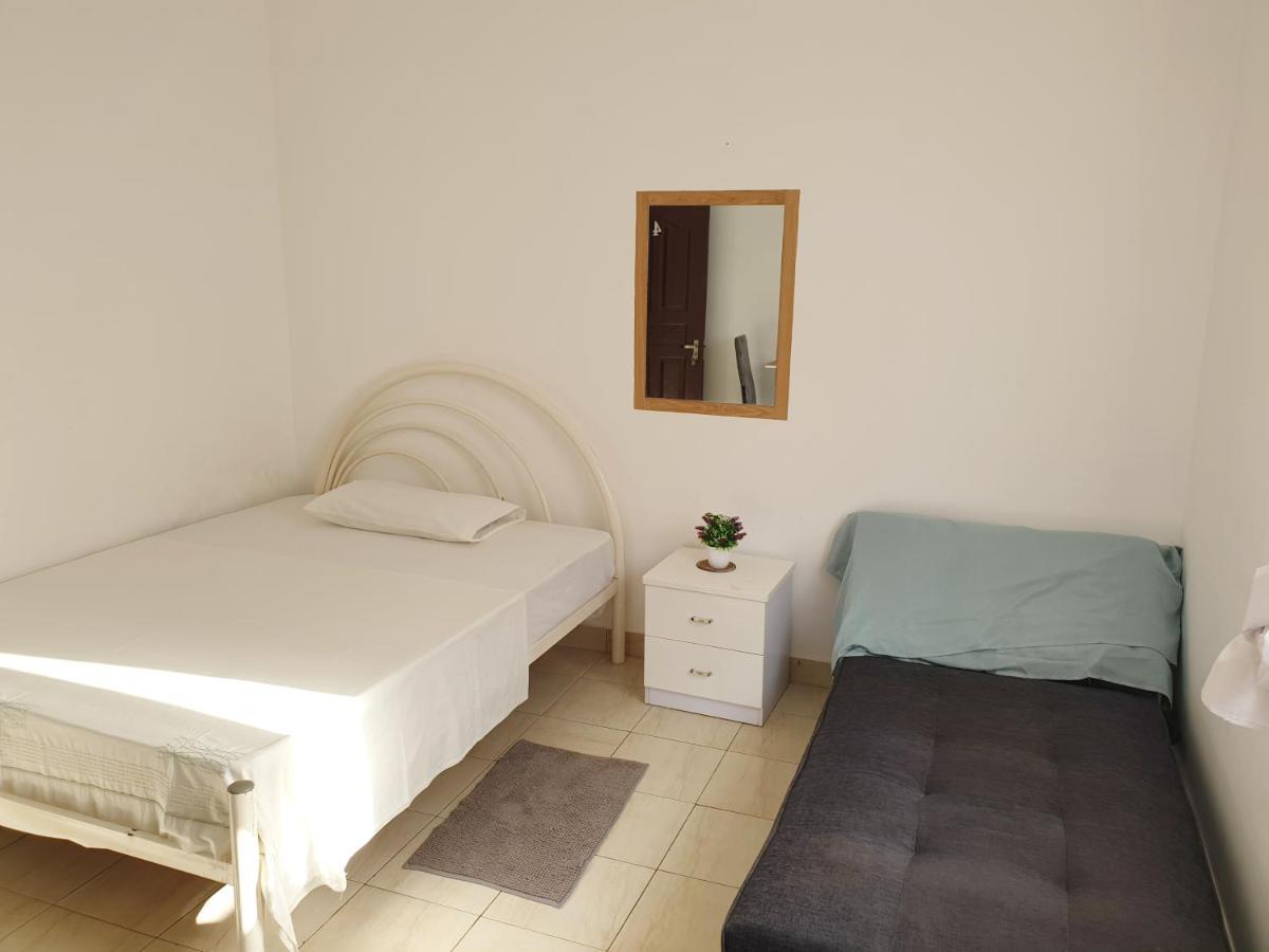 Guest House Mangui Baxu Rooms & Apartment Таррафал Экстерьер фото