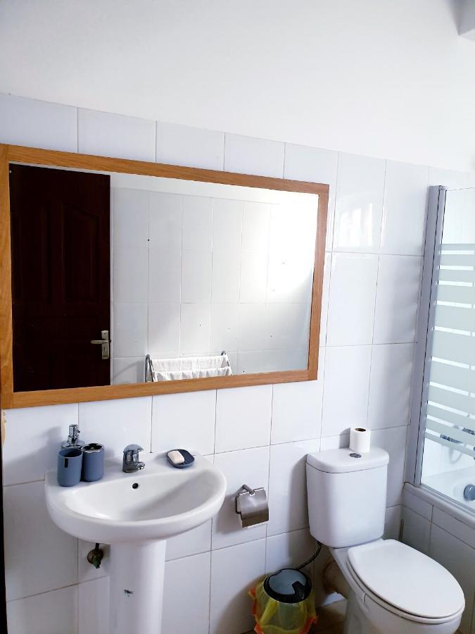 Guest House Mangui Baxu Rooms & Apartment Таррафал Экстерьер фото