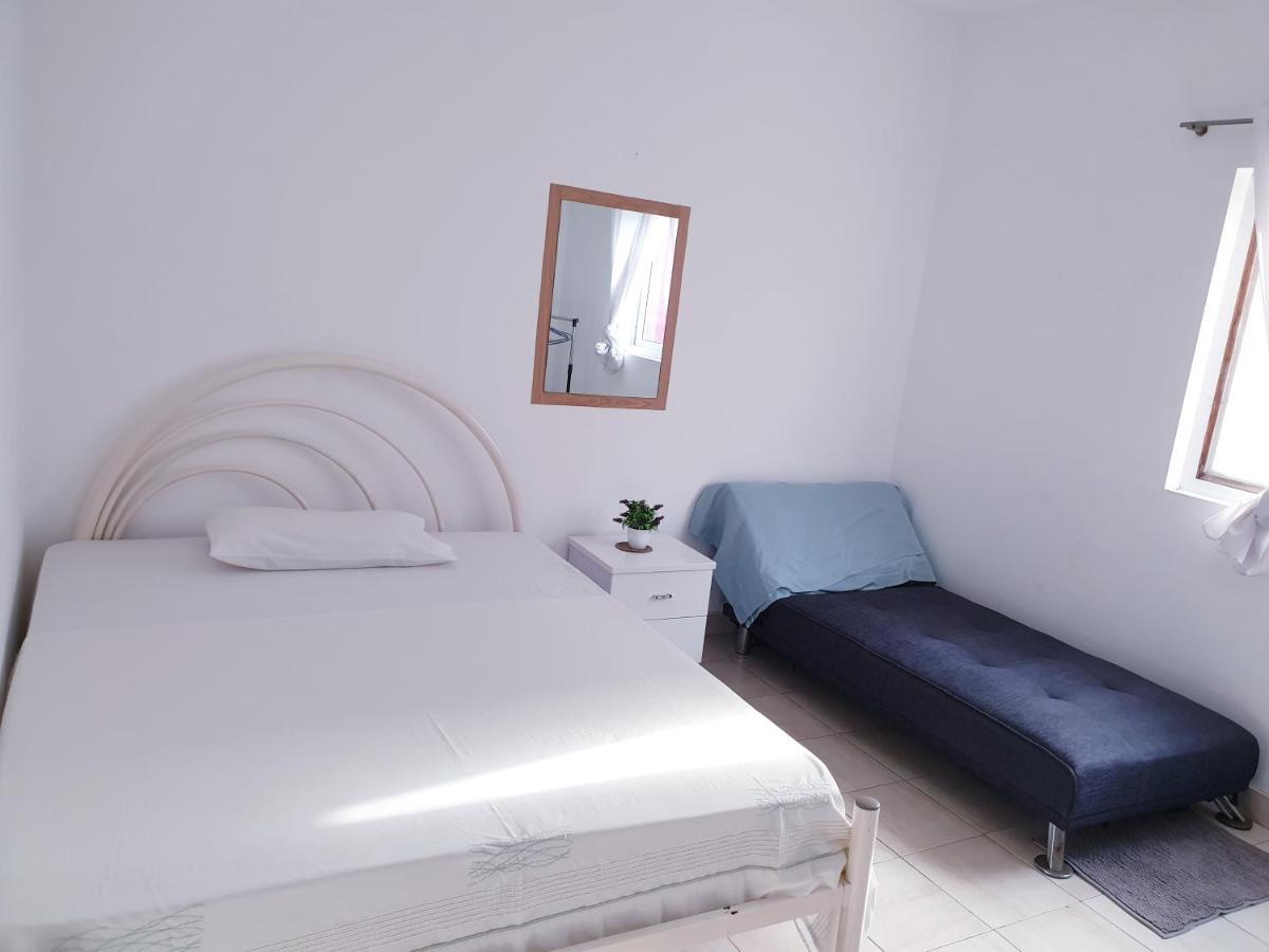Guest House Mangui Baxu Rooms & Apartment Таррафал Экстерьер фото