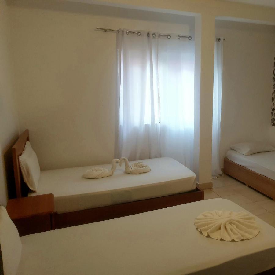 Guest House Mangui Baxu Rooms & Apartment Таррафал Экстерьер фото